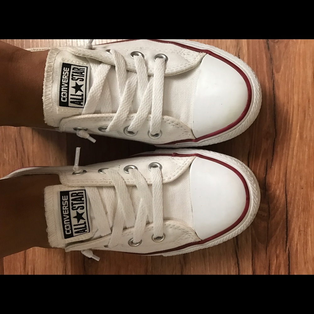 Gently used Converse shoreline - 8.5
