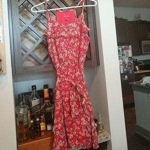 Floral dress Red size 4 Elle Brand