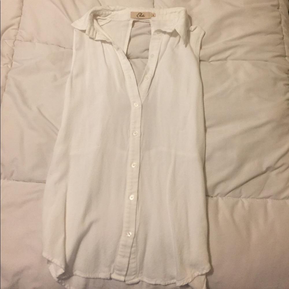 Elodie sleeveless button down shirt