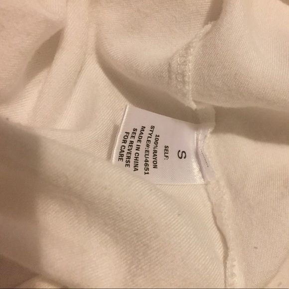 Elodie sleeveless button down shirt - Picture 4 of 4