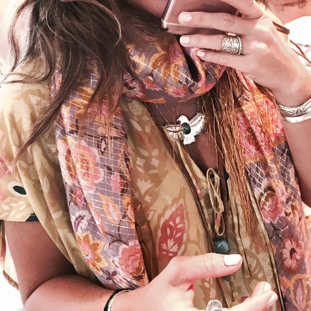 Spell Lolita fringe scarf! Sold out!!! - Picture 4 of 4