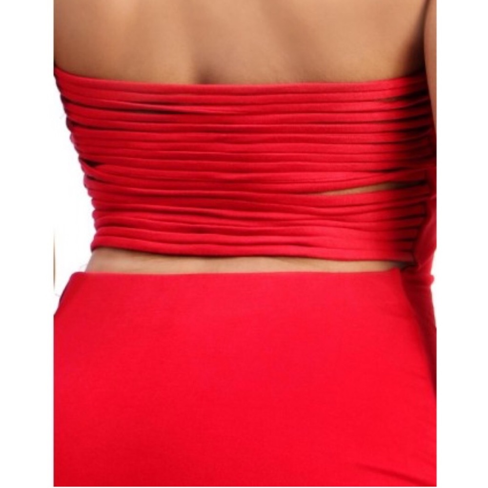 💄RED OPEN BACK DRESS💄 - Picture 2 of 6
