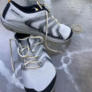 Navy, Grey and yellow performance footwear