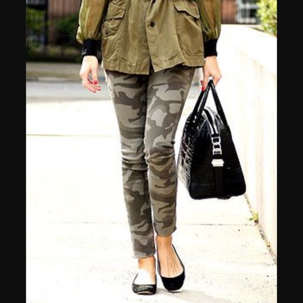 🔥CAMO LEGGINGS 🔥 Hot Style! - Picture 2 of 6