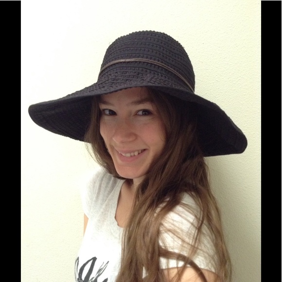 SOLD Oh My Navy Blue Rain Hat - Picture 3 of 8