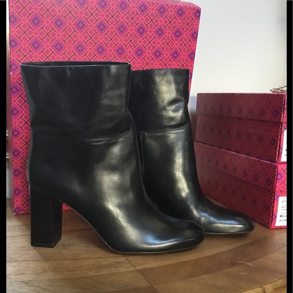 ✨HP✨ Tory Burch Devon ankle boots - Picture 7 of 7