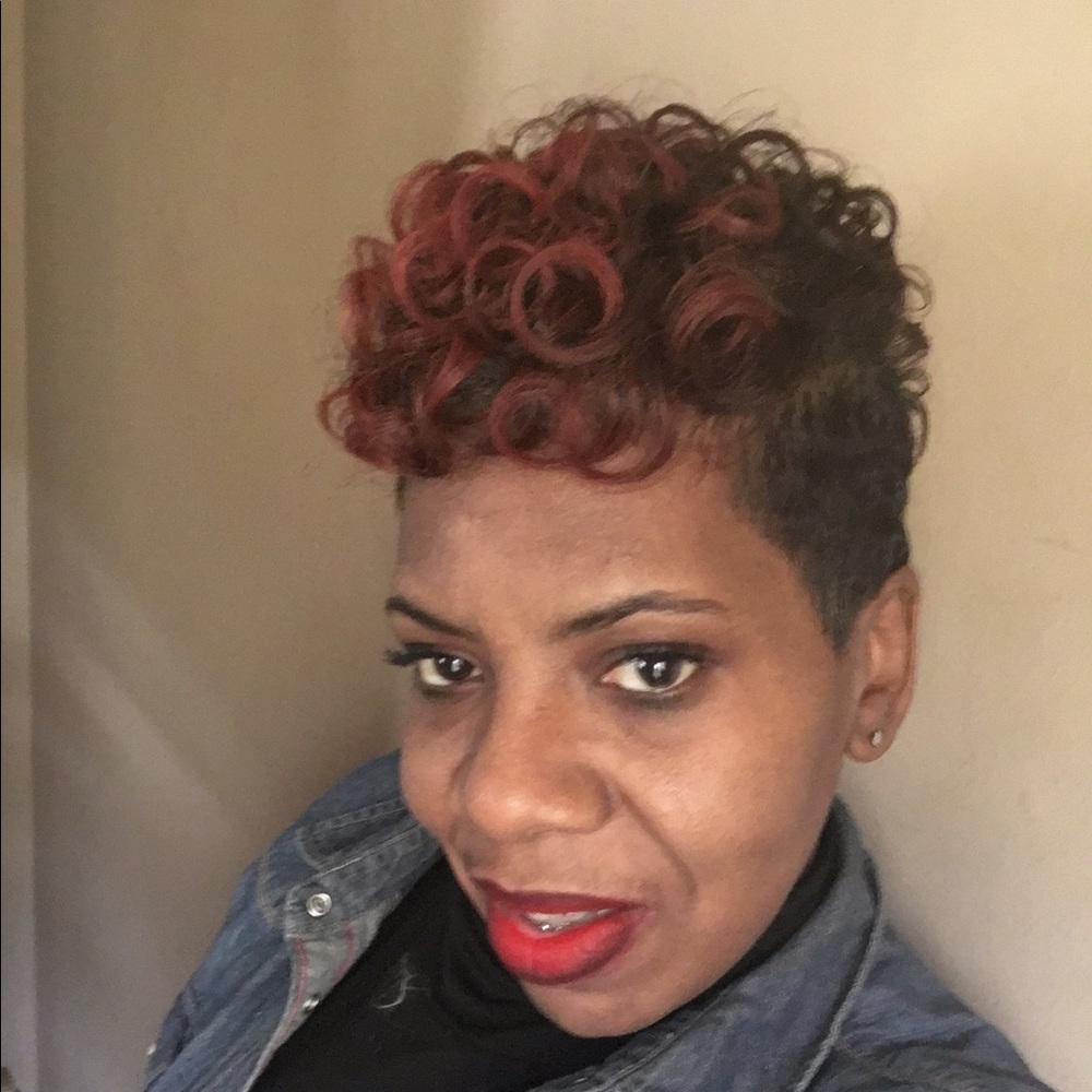 Meet your Posher, Sharese