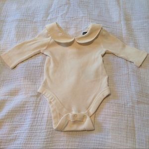 Infant Peter Pan collar onesie / Baby Gap / 0-3 mo