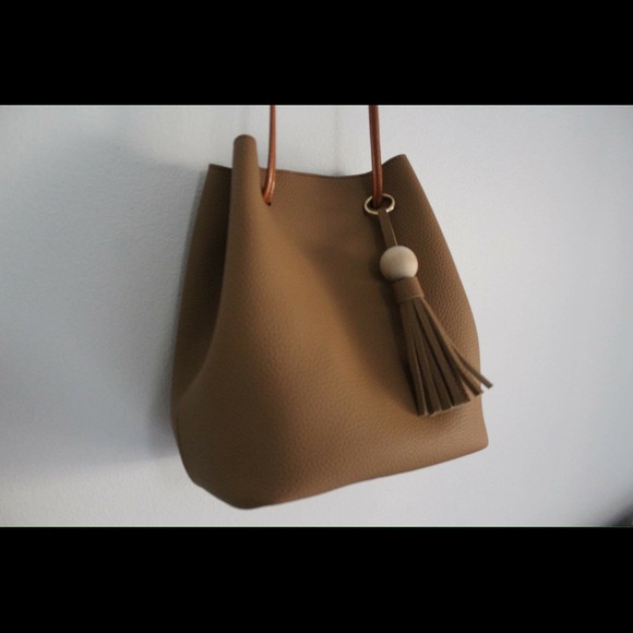 Handbag - Picture 1 of 4