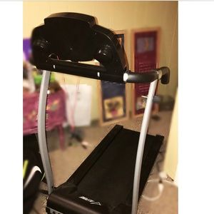 Up to 6mph Treadmill