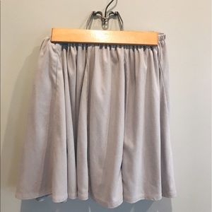 Brandy Melville Soft Skater Skirt