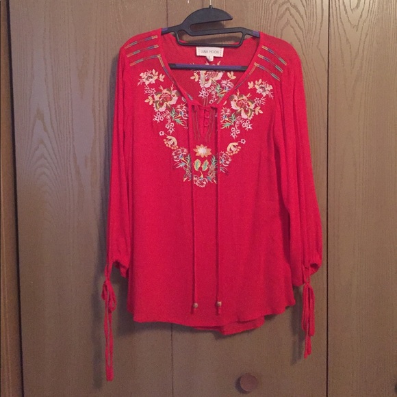 luna moon Tops - *3 for $15** Red boho Luna Moon embroidered blouse
