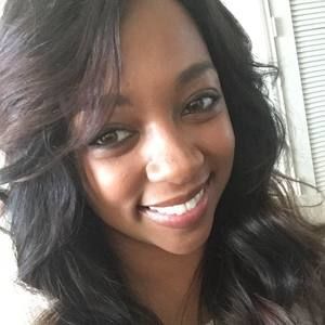 Meet your Posher, Whitney