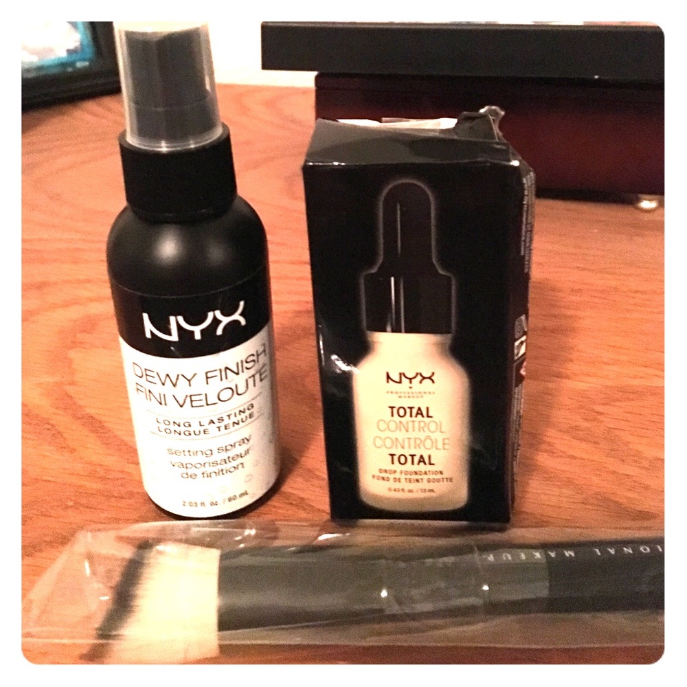 NYX makeup bundle!