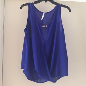 Women's Top