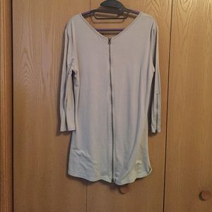 Simply Noelle zipper back tunic