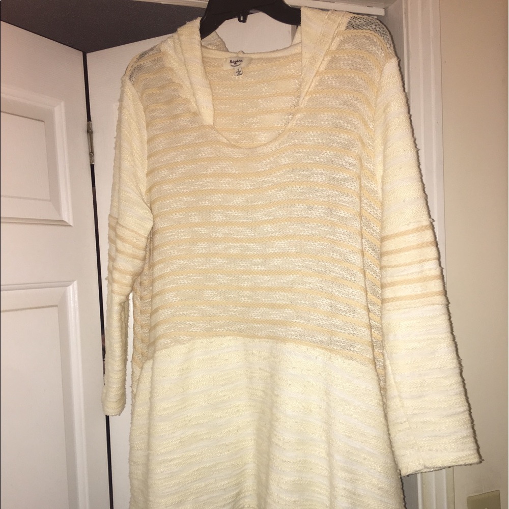 Sweater hoodie