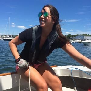 Meet your Posher, Chrissy