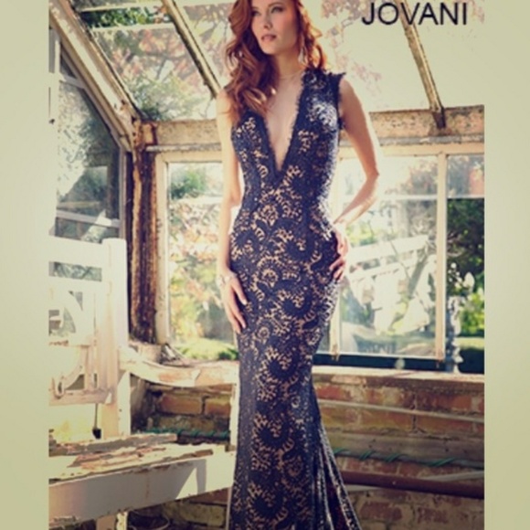 Jovani Dresses & Skirts - Gorgeous Jovani Couture Evening Gown