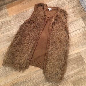 Fur vest
