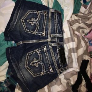 Jean Shorts. Rock Revival