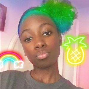 Meet your Posher, Romely