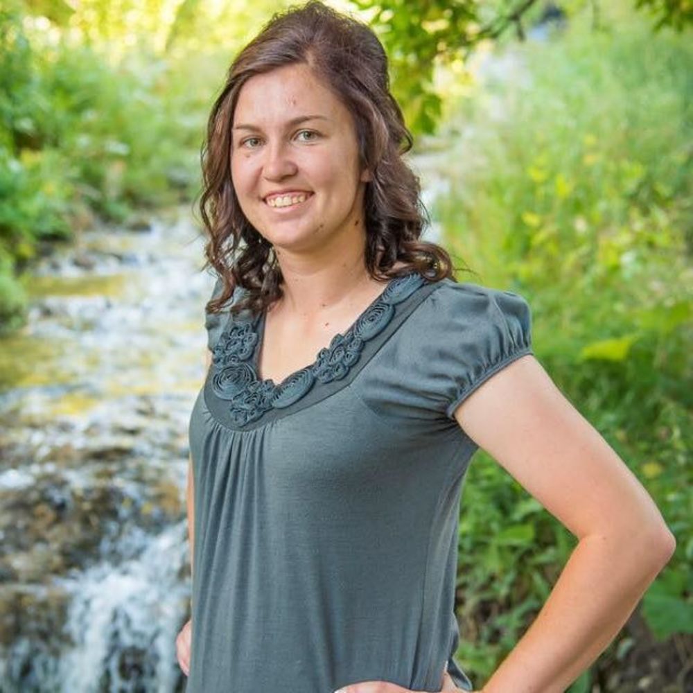 Meet your Posher, Felecia