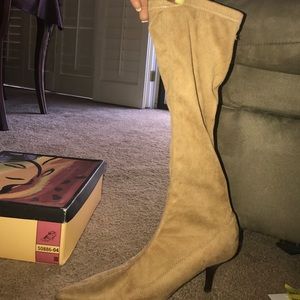 calf high heeled boots