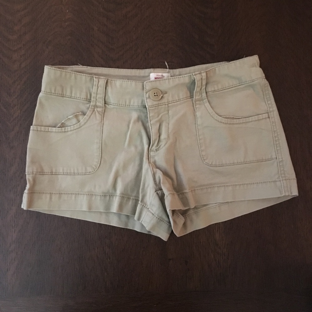 Khaki shorts