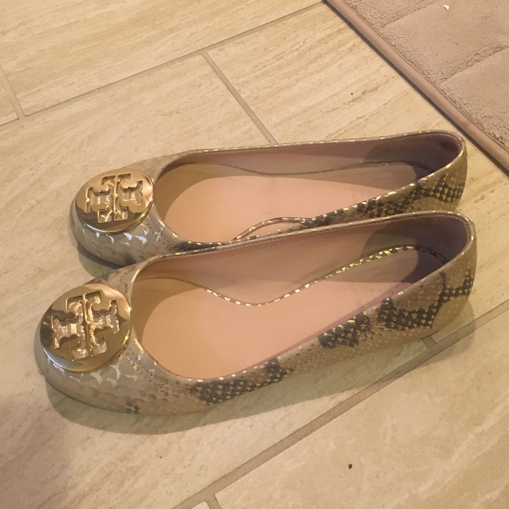 Tory Burch snake skin flats!