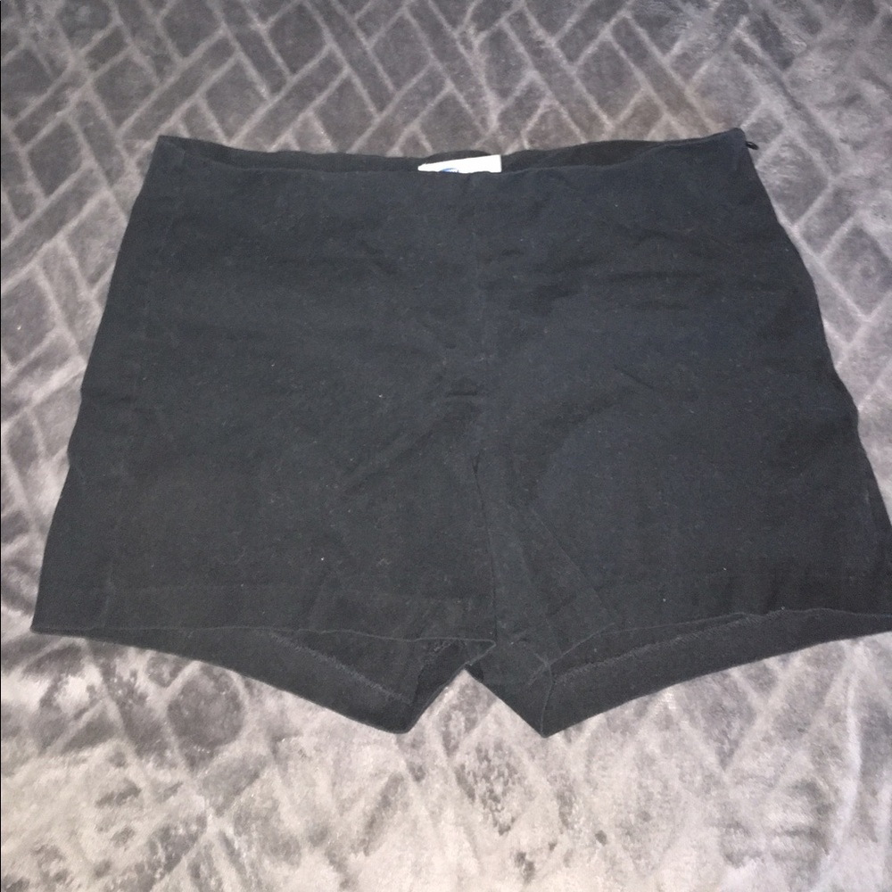 Stretchy Casual Shorts