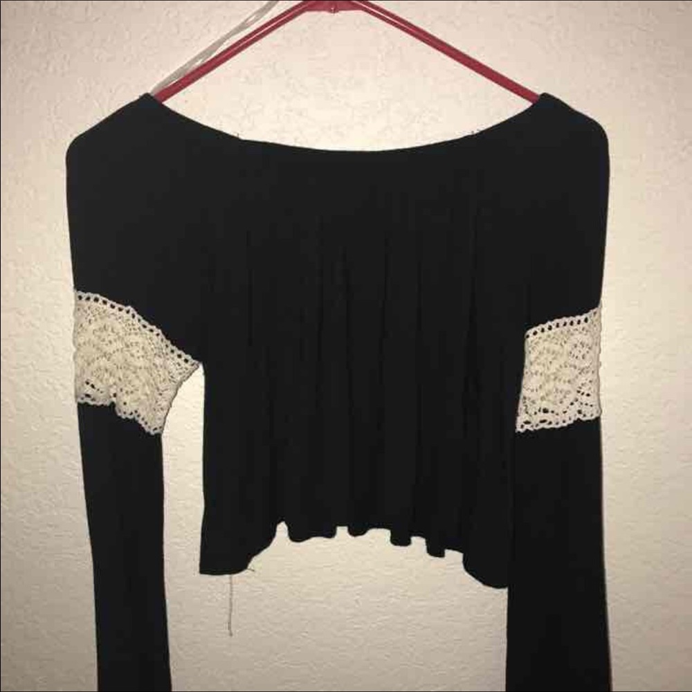 Black crop top