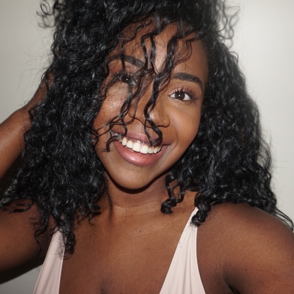 Meet your Posher, Shannon! 🛍🛍💝