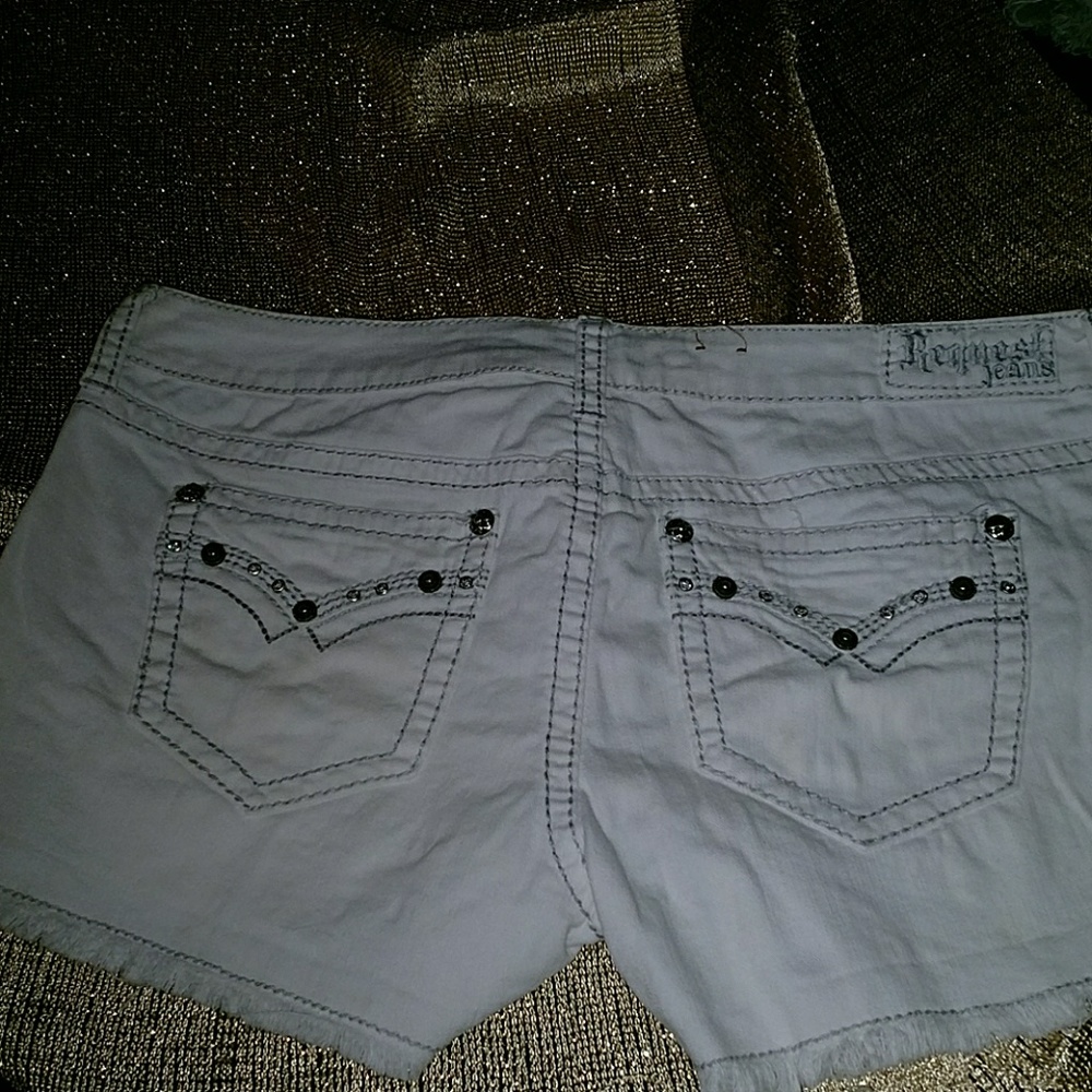White shorts with Jewels