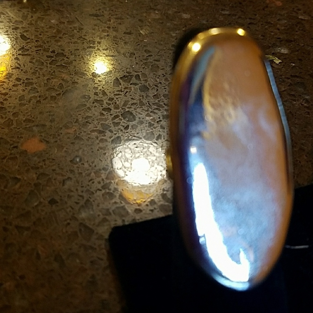 Ring - Picture 2 of 2