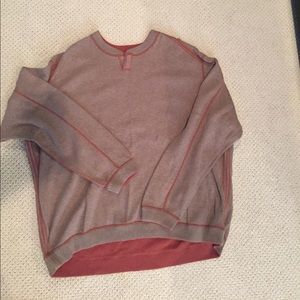 Tommy Bahama Sweatshirt