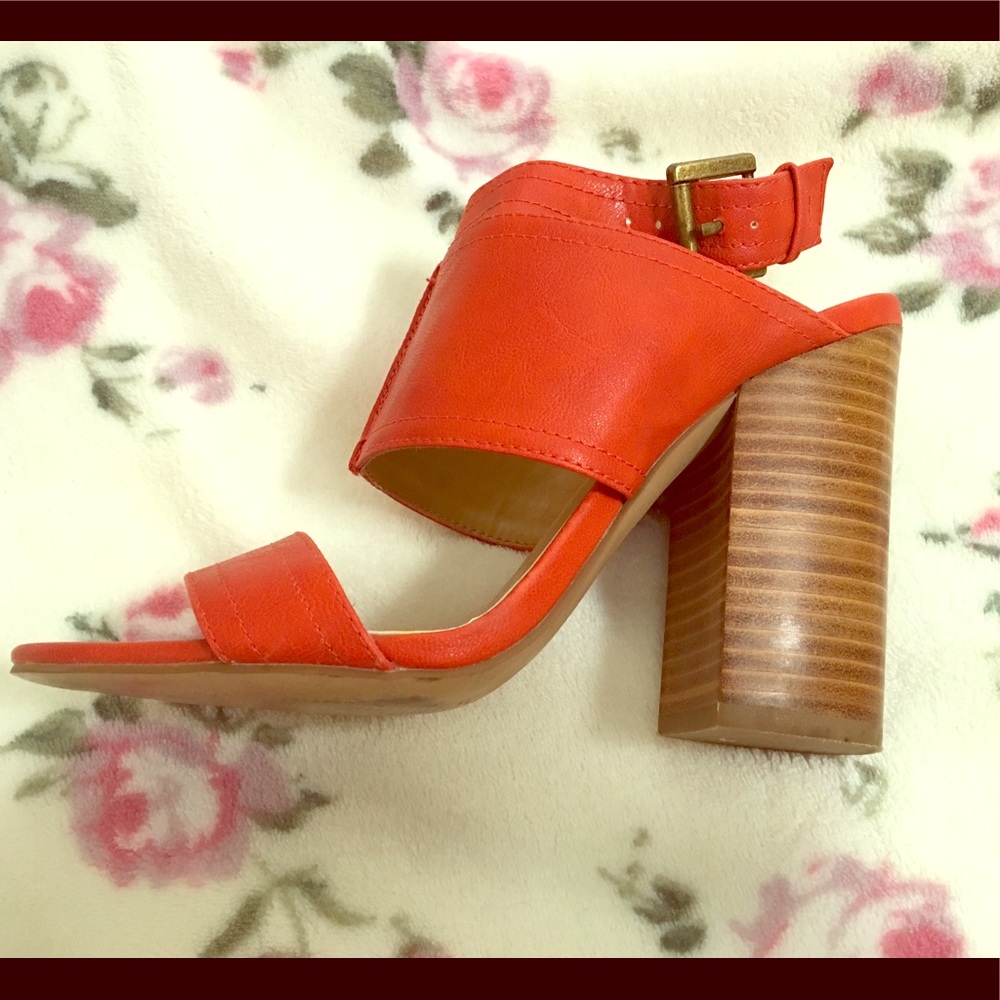 Nine West sandals