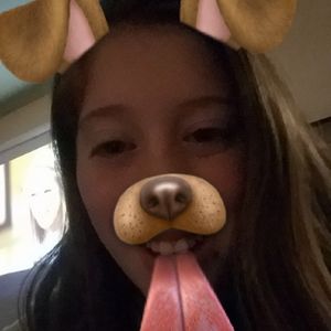 Meet your Posher, Alicia