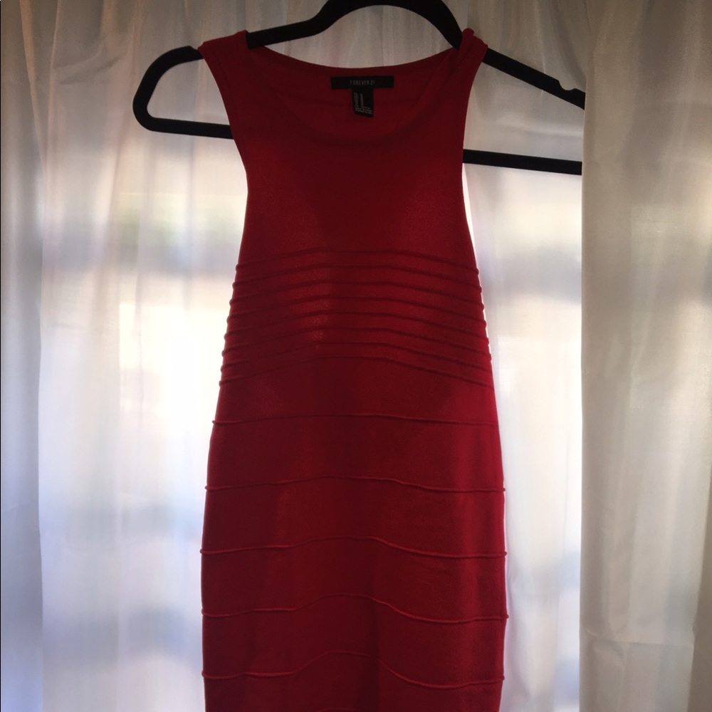 A red bodycon dress from forever 21!