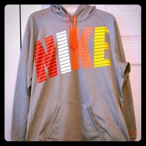 Nike Pullover Therma-Fit Hoodie 💁🏽