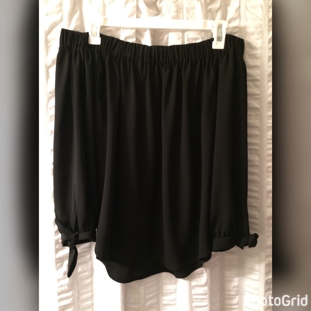 Off the shoulder Express top