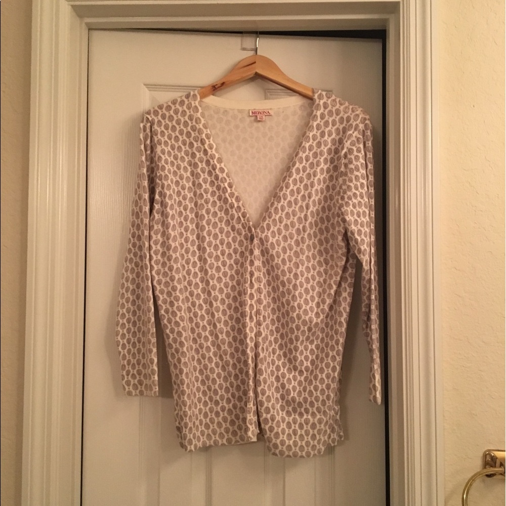 Hot-air balloon print cardigan.