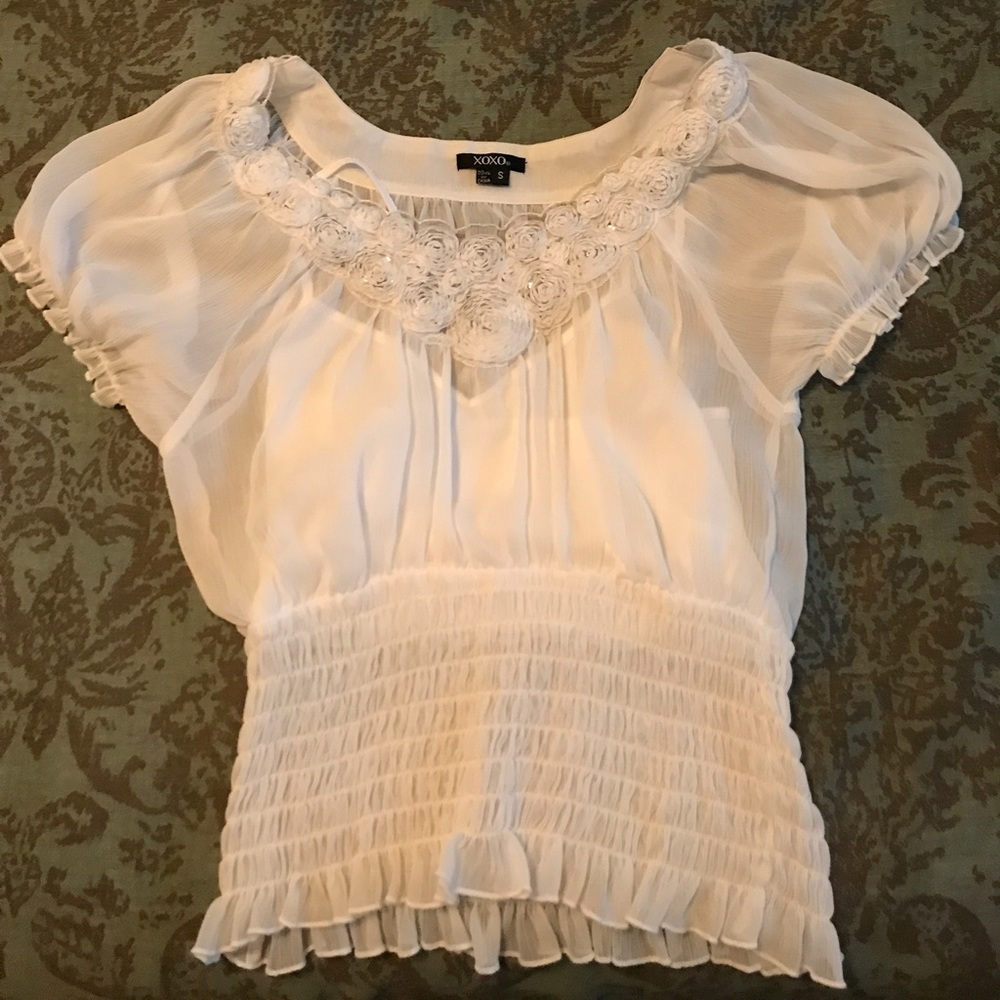 Cinched waist XOXO top