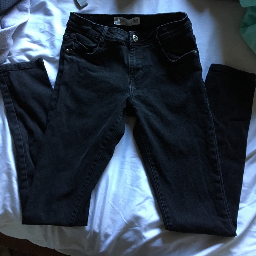 Black low rise jeans