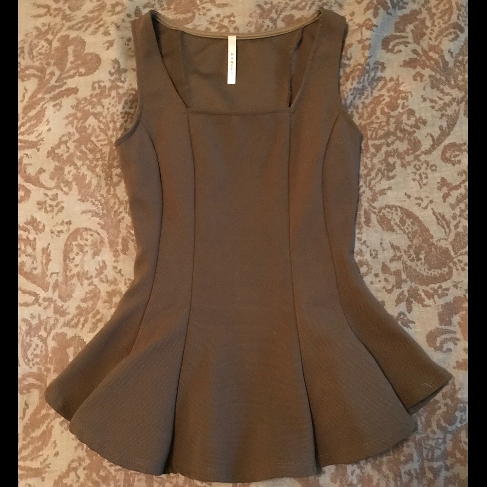 Green peplum tank
