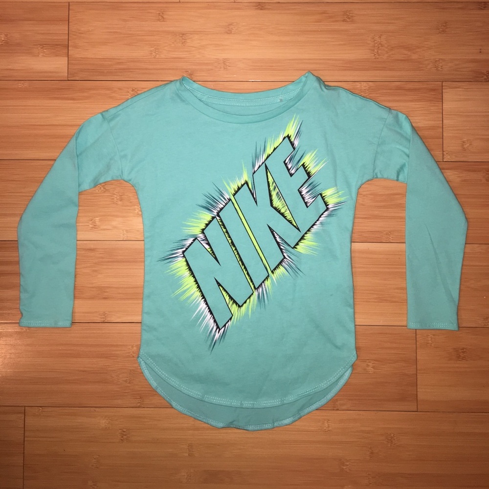 Brand new girls Nike shirt