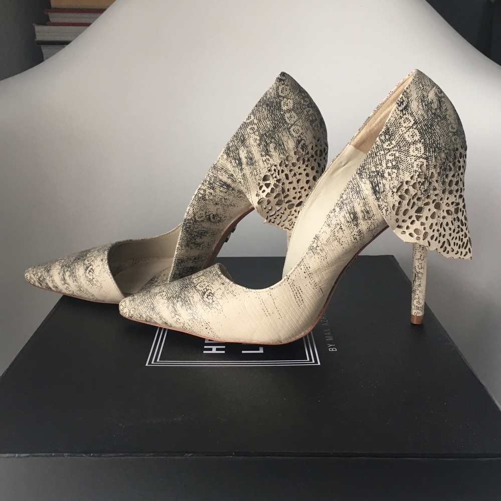 Herve Leger Closed Toe Pumps