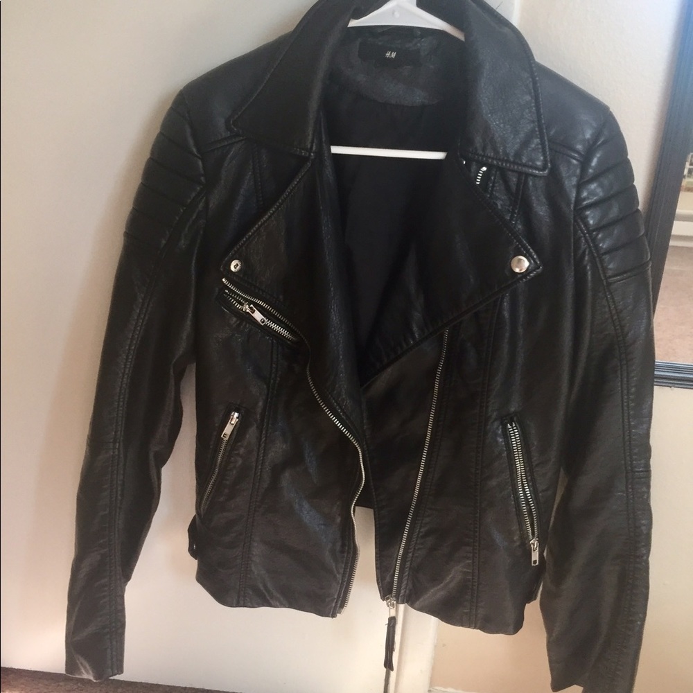 ❤H&M Faux Leather Moto Style Jacket❤
