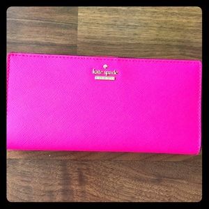 💕NWOT Kate Spade Pink Large Cameron Street Stacy