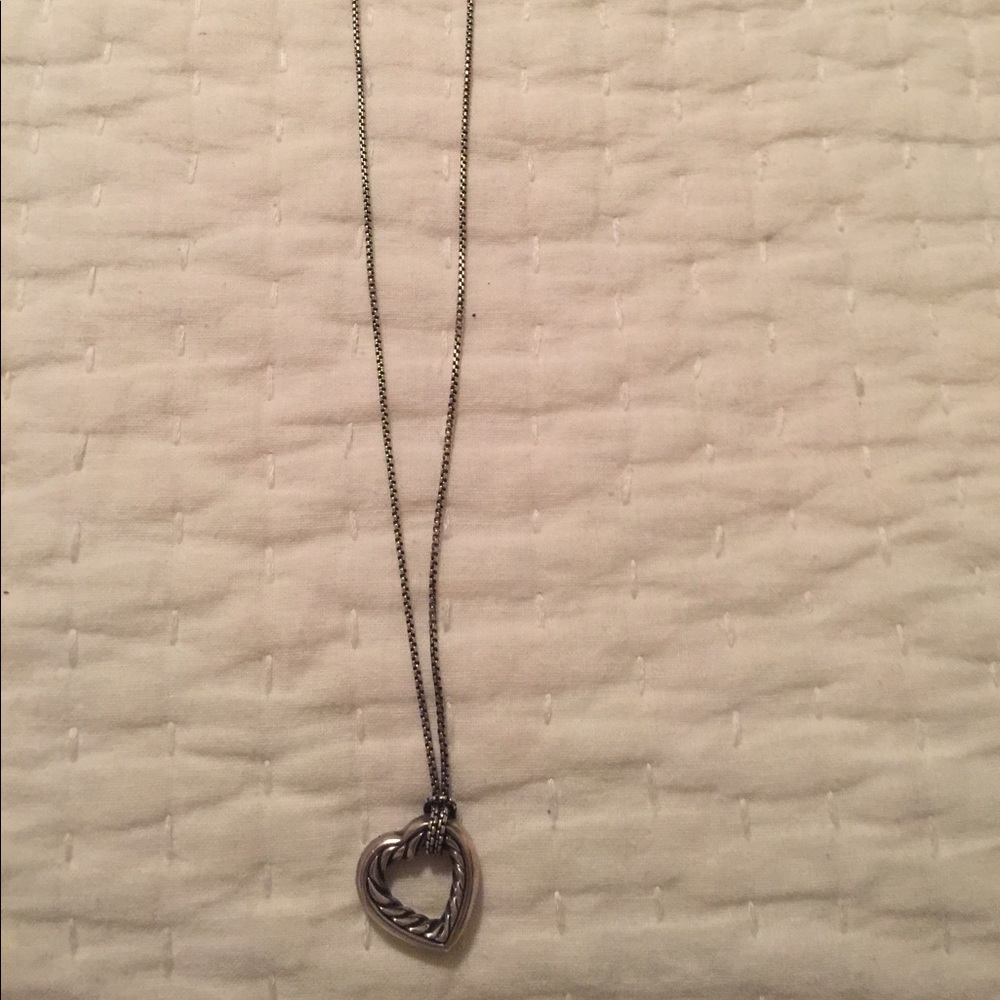 Barely worn David Yurman heart necklace